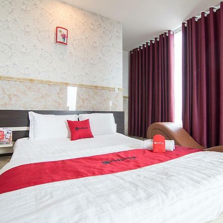 Reddoorz Plus Near Mien Tay Bus Station 2 Хошимин Экстерьер фото