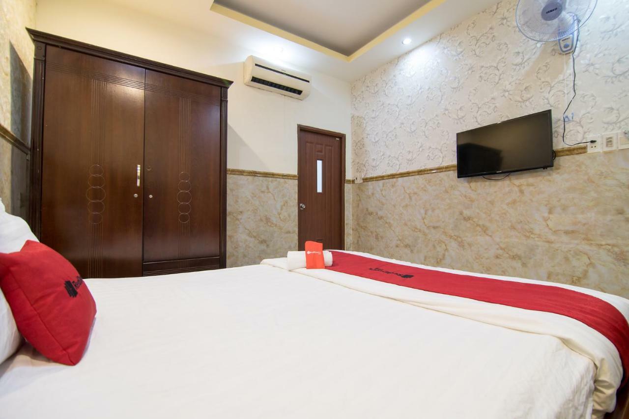 Reddoorz Plus Near Mien Tay Bus Station 2 Хошимин Экстерьер фото