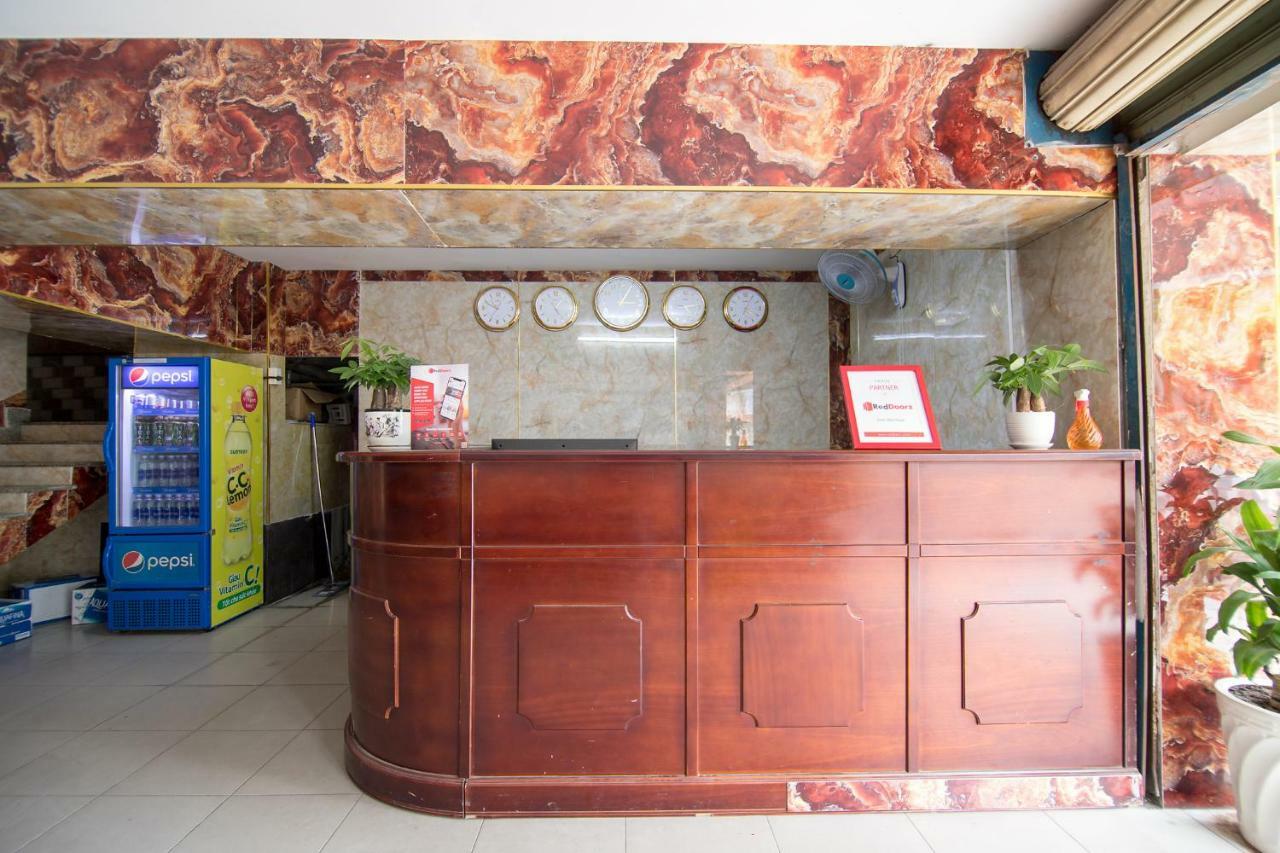 Reddoorz Plus Near Mien Tay Bus Station 2 Хошимин Экстерьер фото