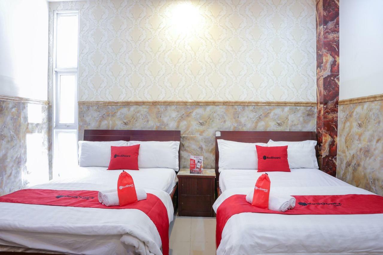 Reddoorz Plus Near Mien Tay Bus Station 2 Хошимин Экстерьер фото